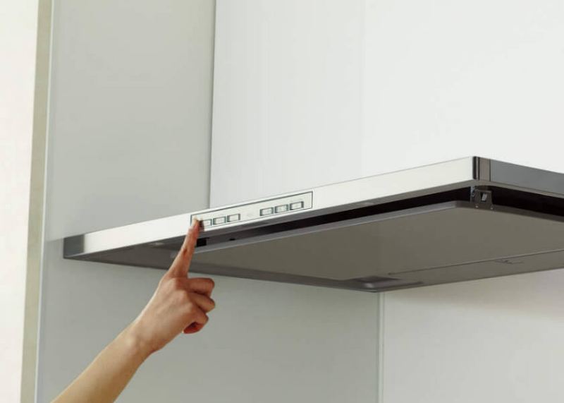 富士住建のキッチン「クリナップ」の洗エールレンジフード