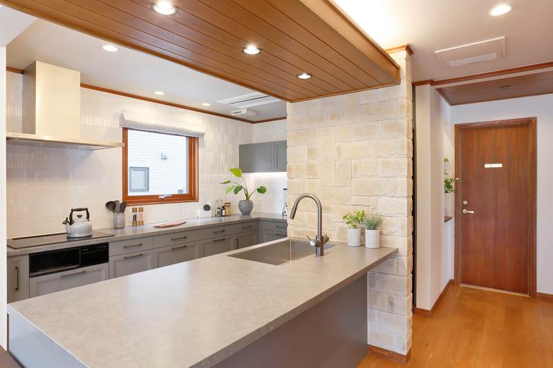 オリジナルキッチン「ヴェーリアクック」の特徴的なデザイン