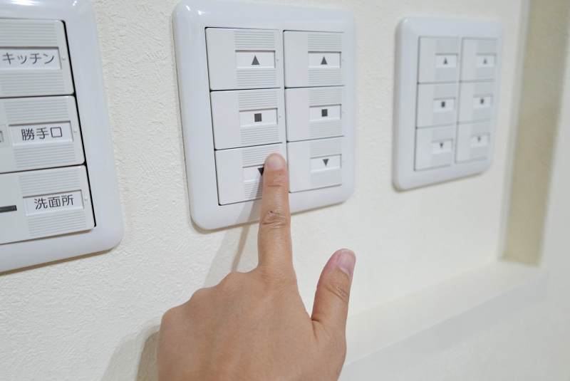 電動シャッターと手動式のメリットとデメリット